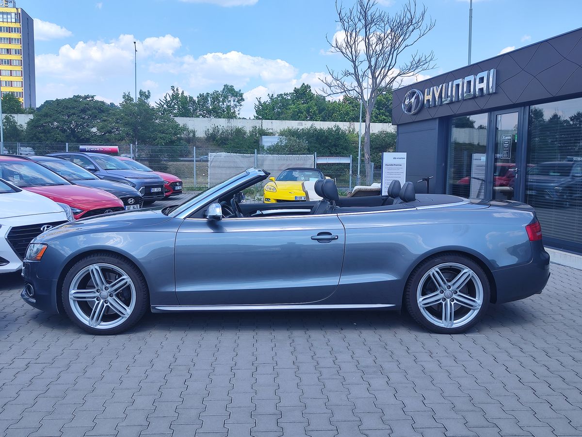 Audi S5