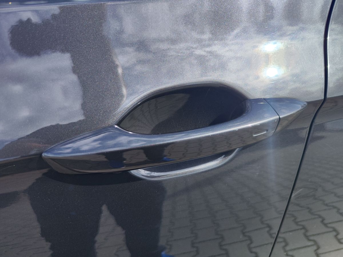 VW Passat