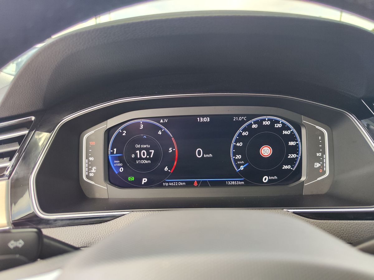 VW Passat