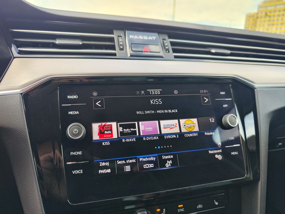 VW Passat