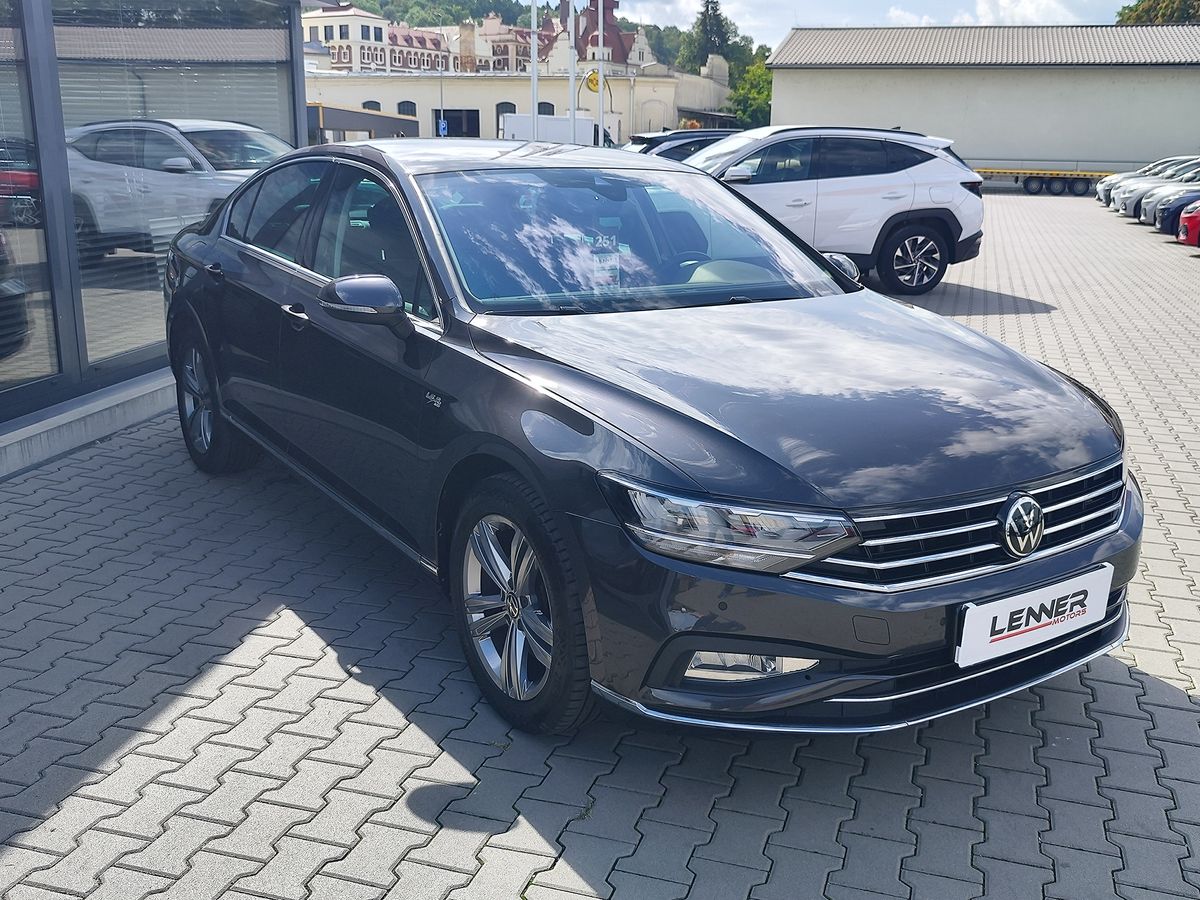 VW Passat