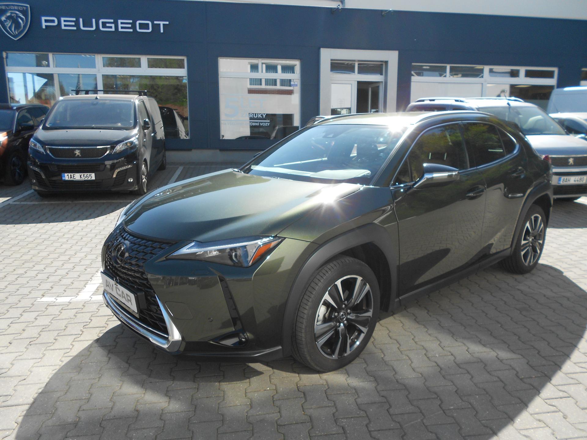 Lexus AX1N ČR 1.majitel 112kW