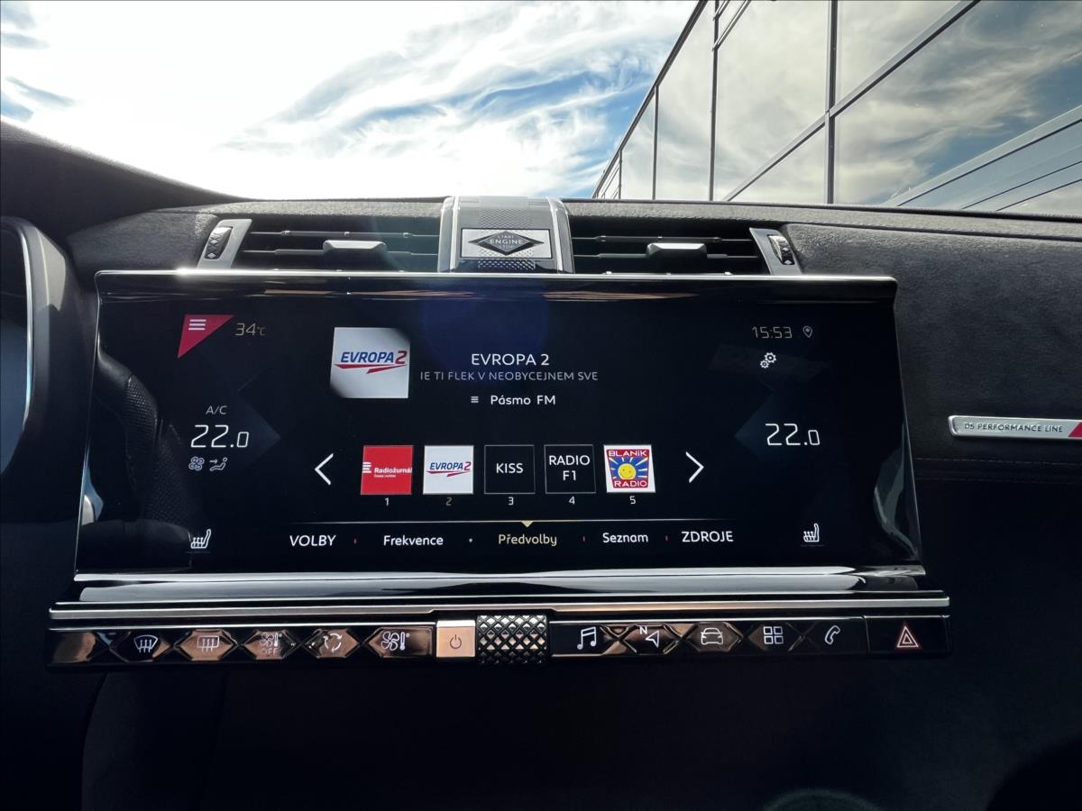 DS DS7 Crossback