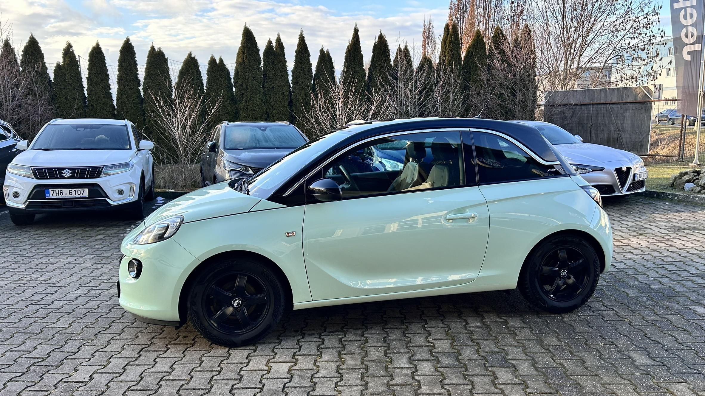 Opel Adam