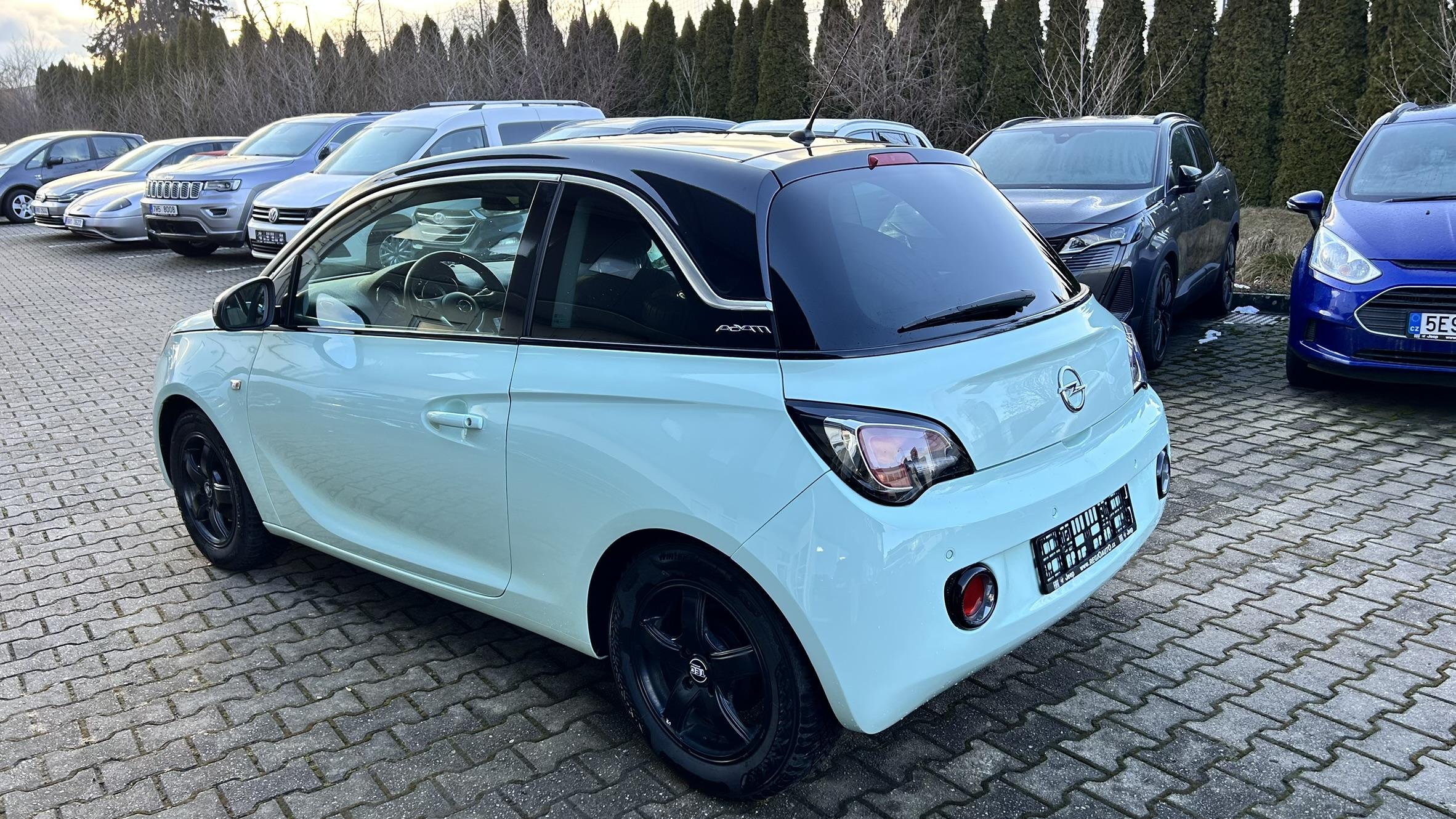 Opel Adam