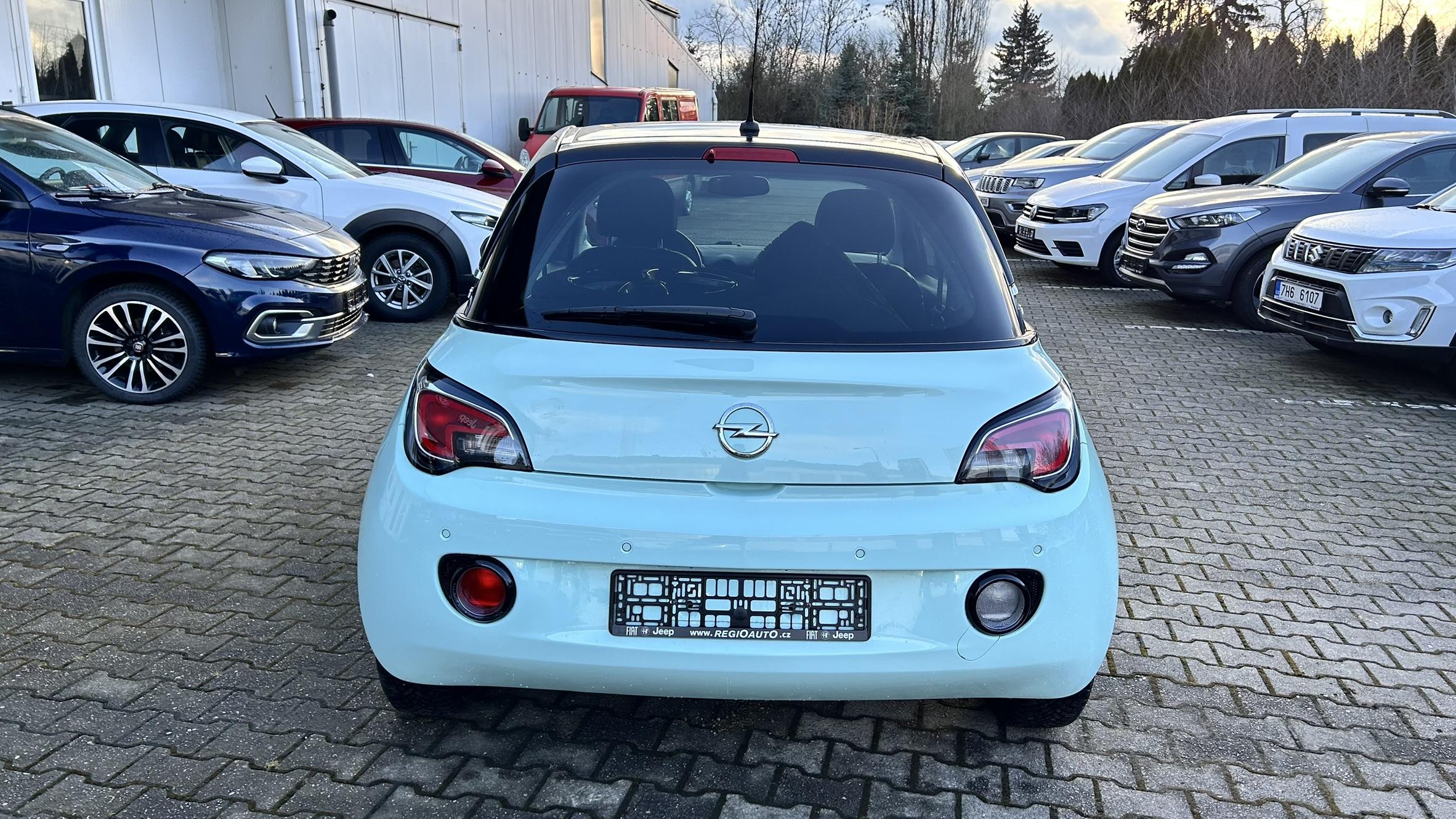 Opel Adam