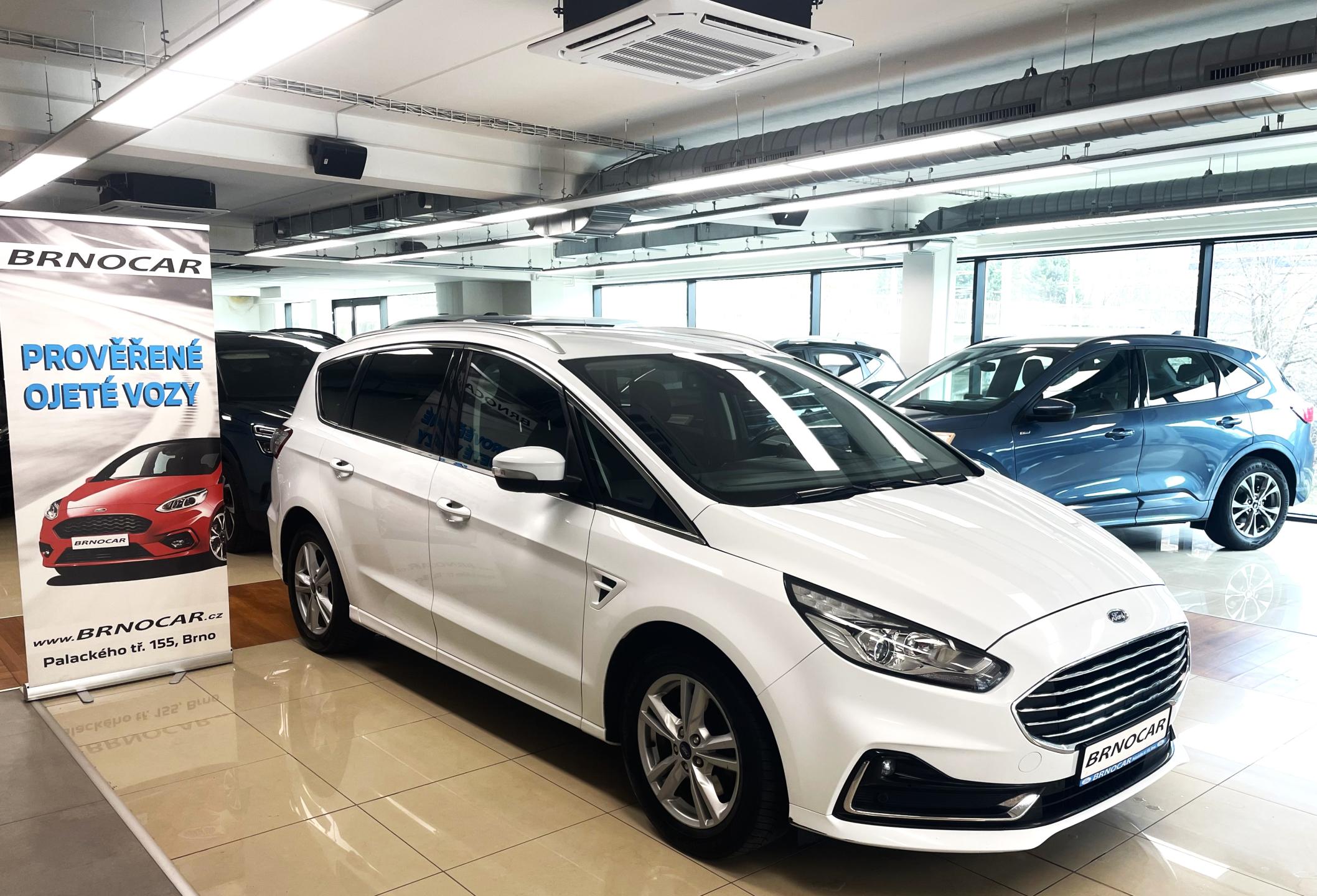 Ford S-MAX Titanium 2,0D 110kW 7 MÍST, ČR