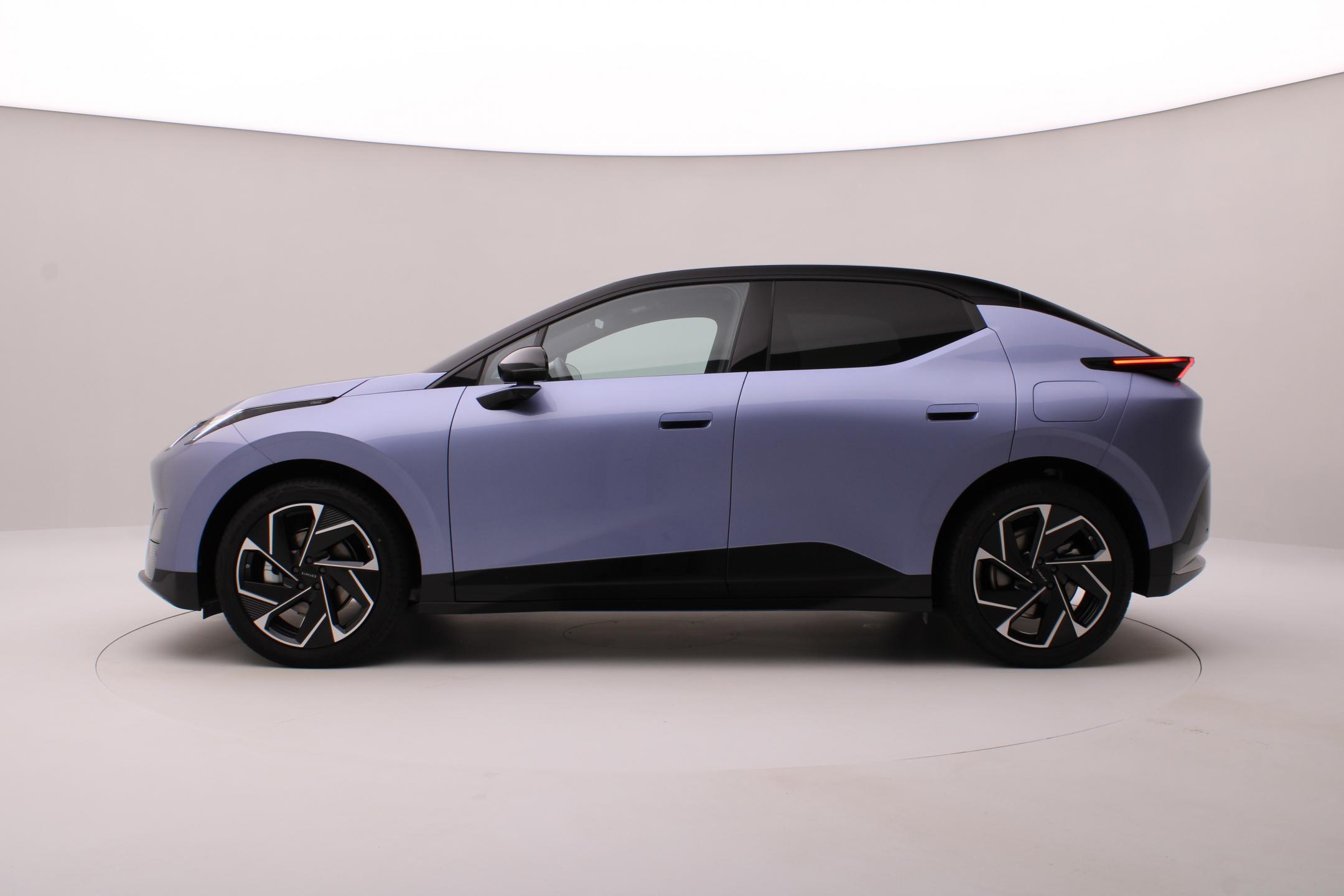 Lynk & Co VWB