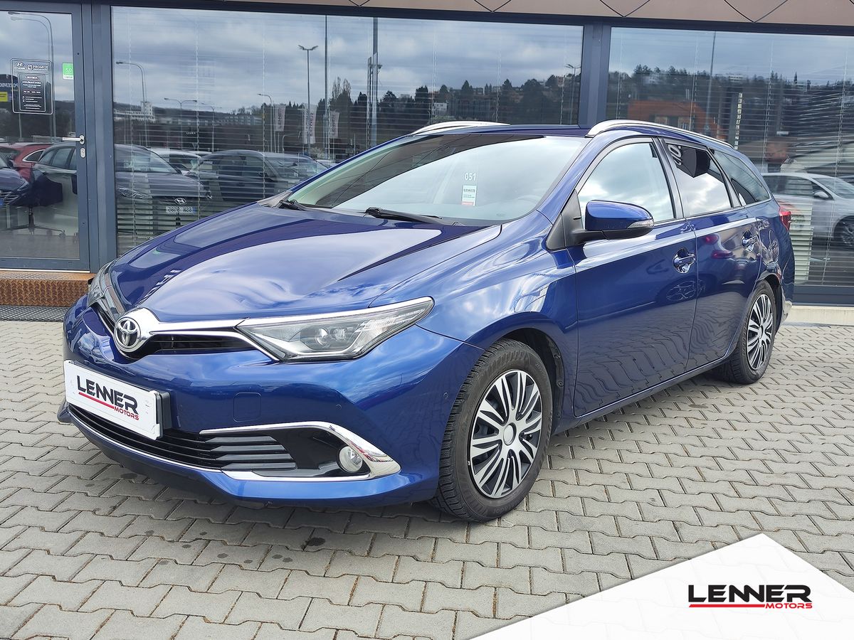 Toyota Auris 1.6 D-4D/82kW Executive ČR