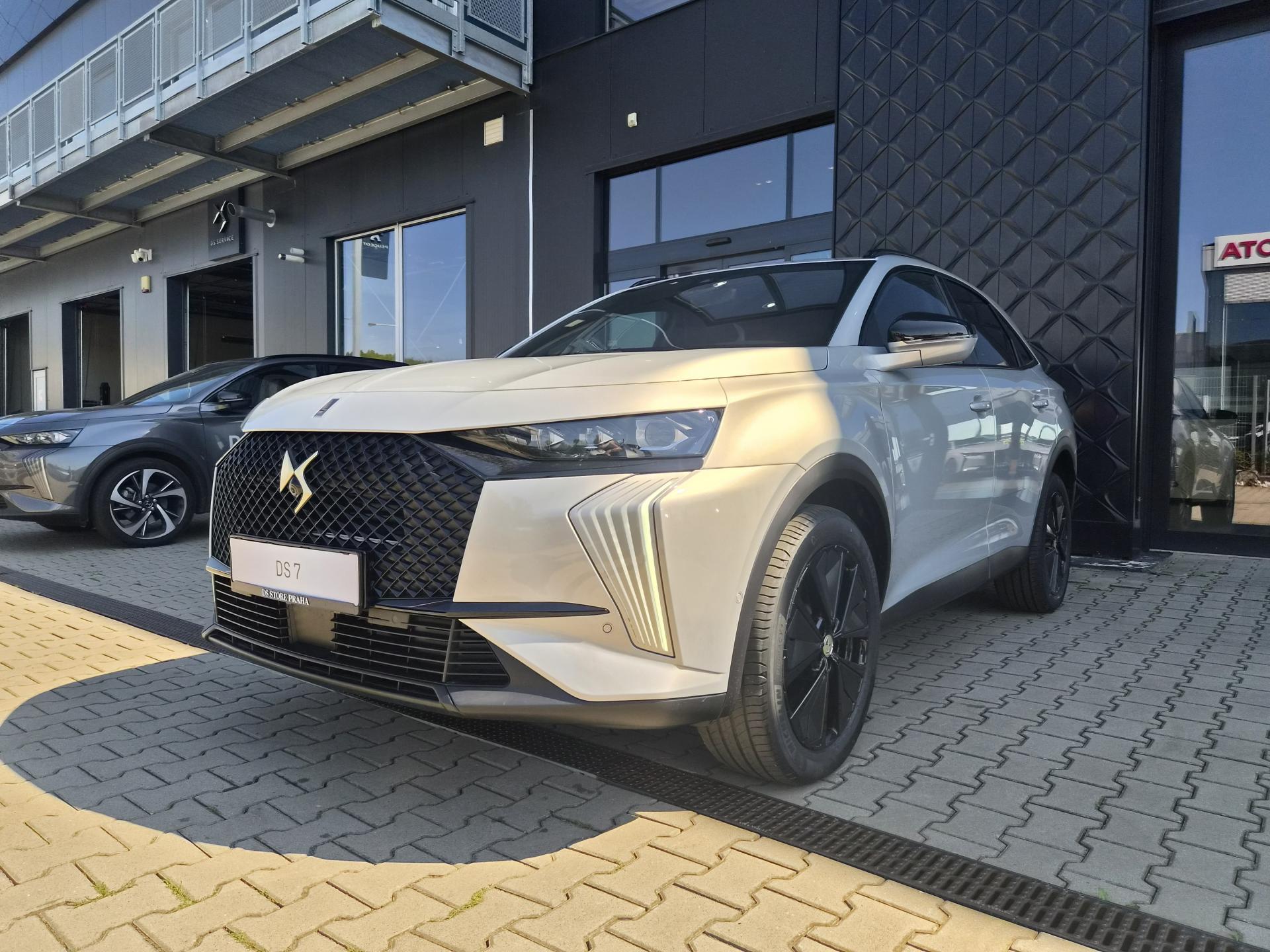 DS DS7 PERFORMANCE LINE 1.5 BlueHDi