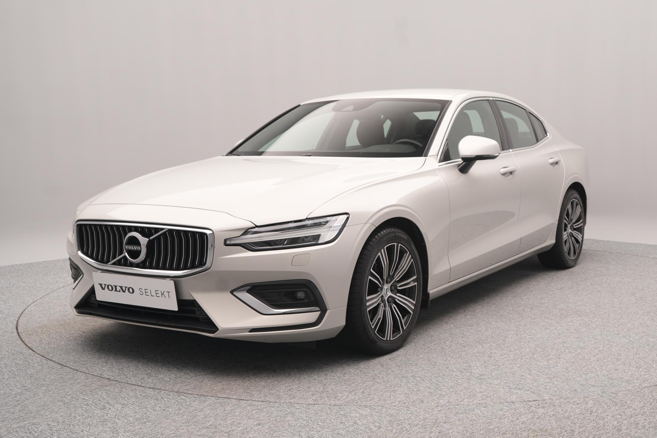 Volvo S60 B4 INSCRIPTION REZERVACE