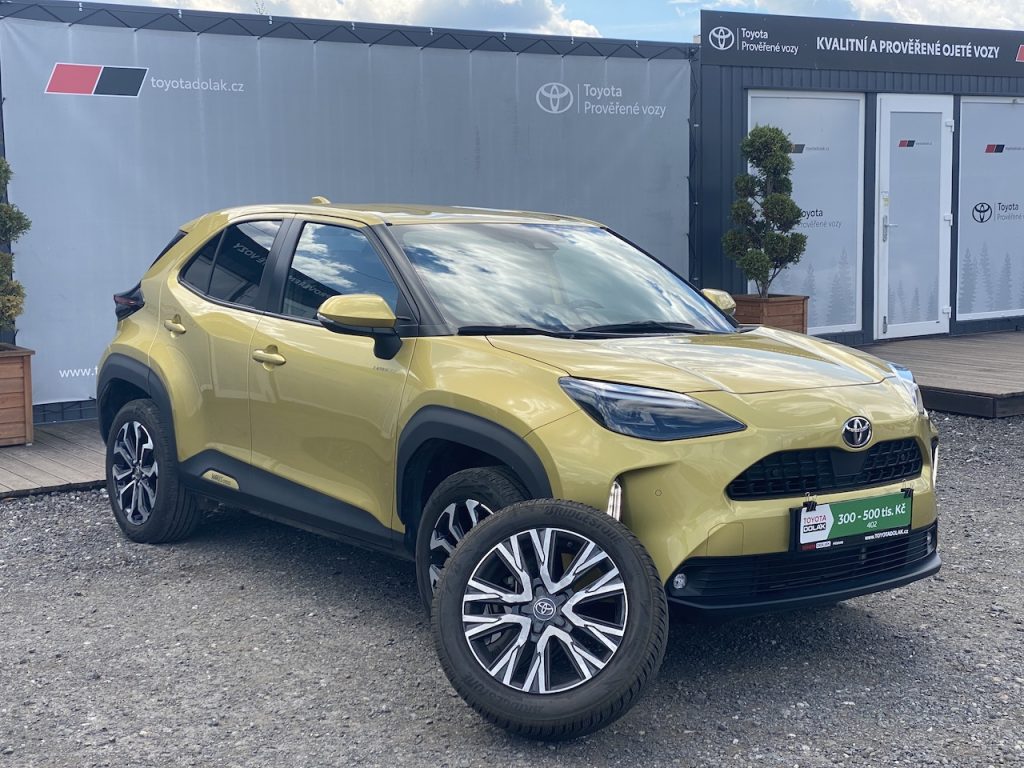 Toyota Yaris Cross 1.5i, ČR-1, StyleTech, automat