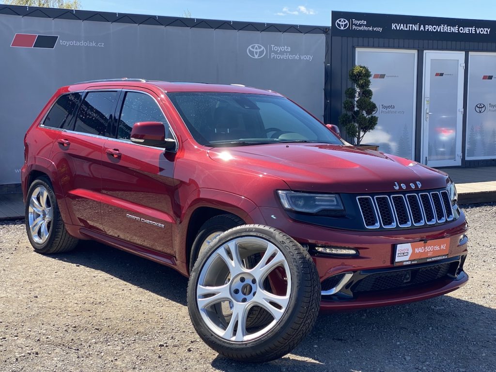 JEEP Grand Cherokee 6.4 SRT, 2x kola, panorama