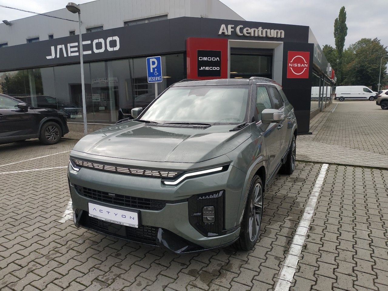  1.5T PREMIUM 4WD AT,SKLADEM