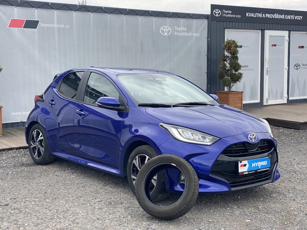 Toyota Yaris 1.5HEV, ČR, Style, DPH