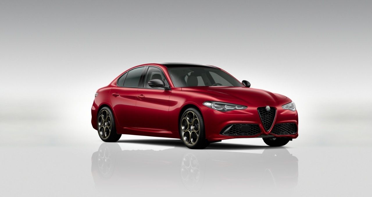 Alfa Romeo Giulia 2.0T 280k AT8 ZF Q4 4x4 Intensa *o8502*