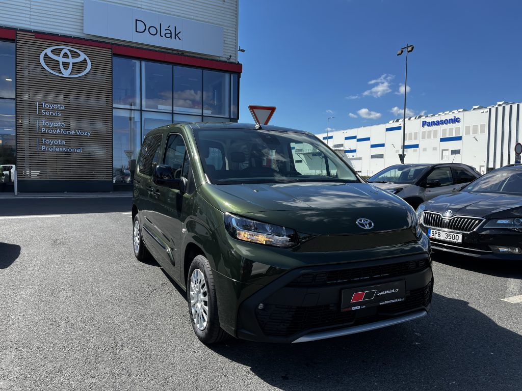 Toyota Proace City Verso 1.5D 6MT Business ODBĚR ihned
