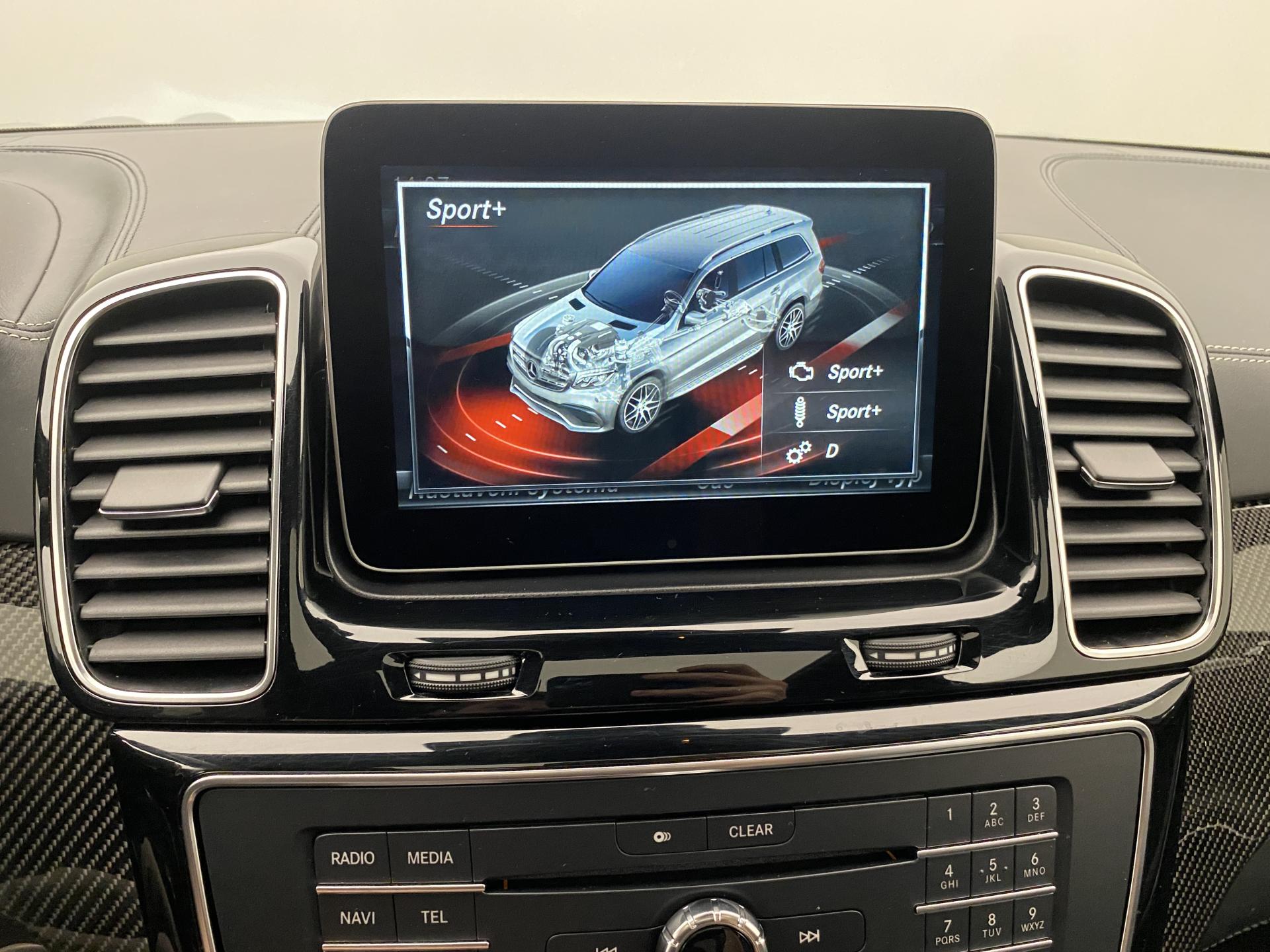 Mercedes třída GLS