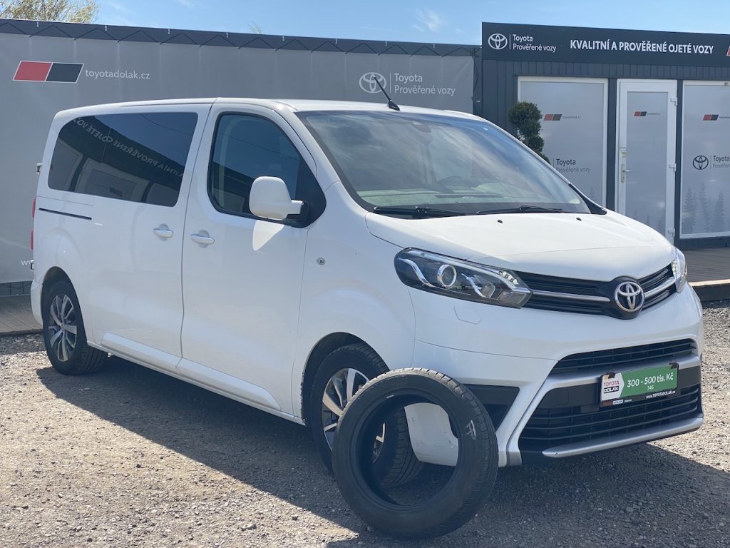 Toyota Proace Verso 2.0D, ČR, Shuttle L1, automat