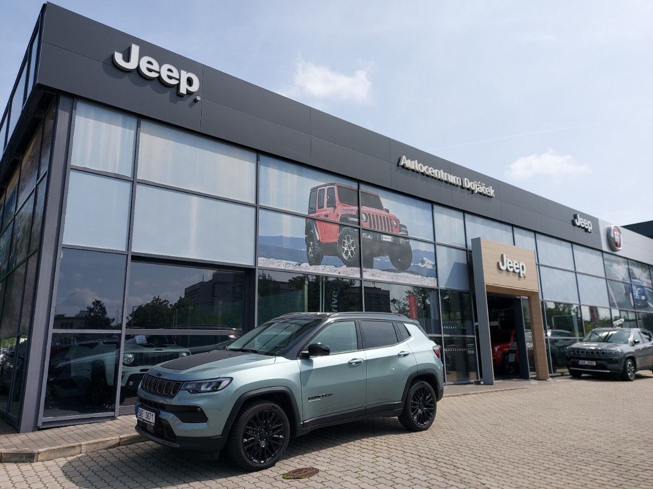 JEEP Compass 1.5 e-Hybrid aut. FWD Upland