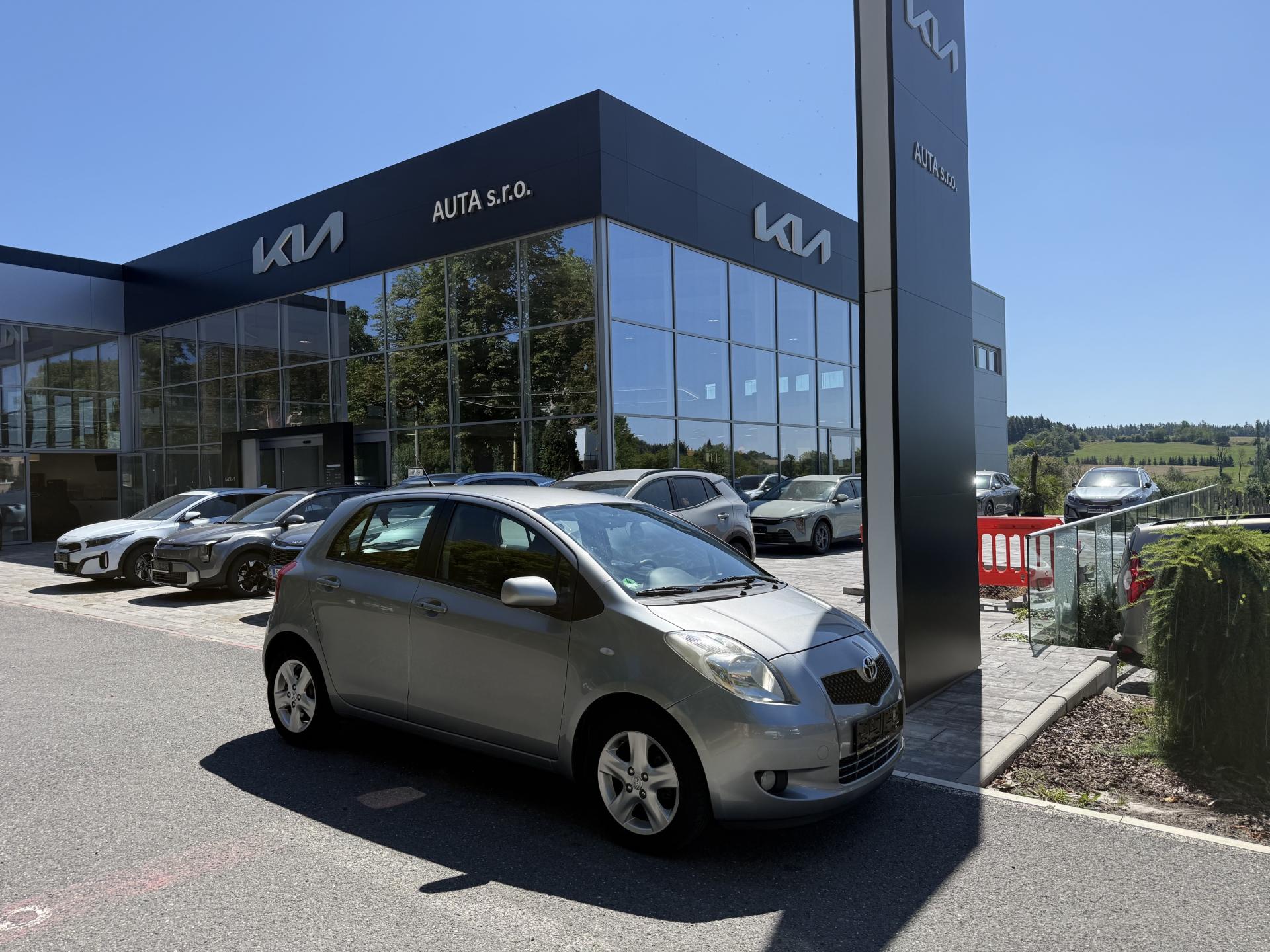 Toyota Yaris 1.3i