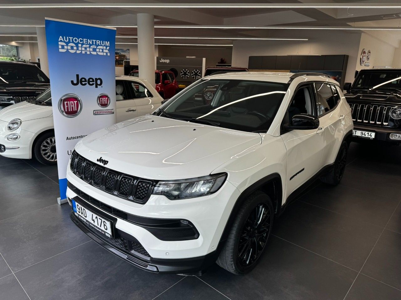JEEP Compass Jeep Compass 1,3 GSE 130k man. Night Eagle