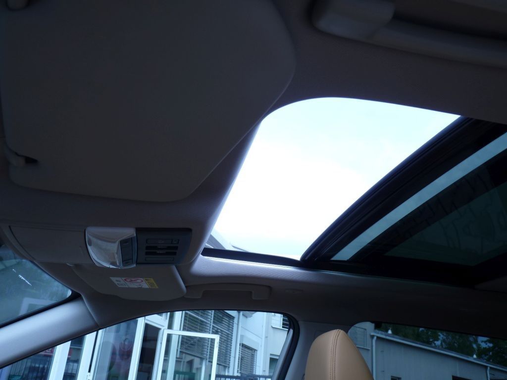 Nissan X - Trail