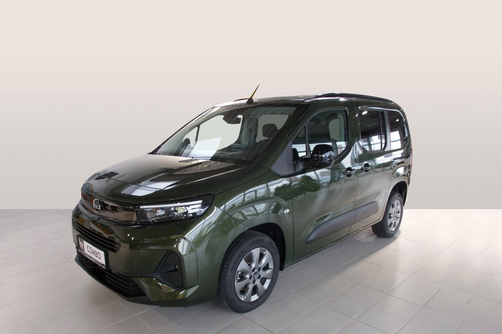 Opel Combo Combi Edition Plus L1H1 (N1) 1.5 CDTI (96kW/130k) AT8