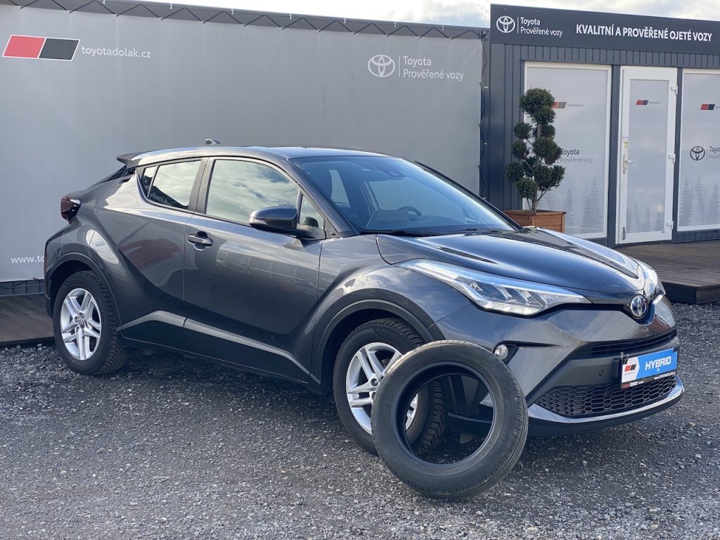 Toyota C-HR 1.8HEV, ČR-1m, Comfort, DPH