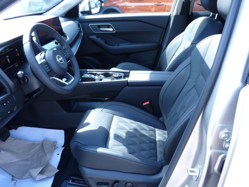 Nissan X - Trail