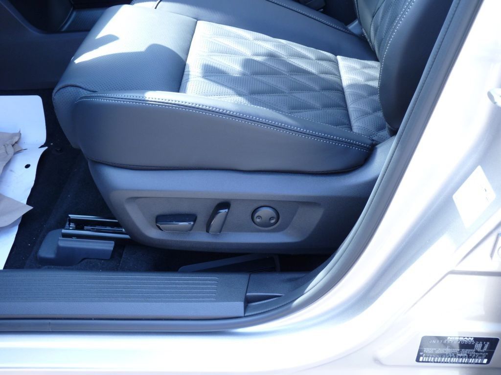 Nissan X - Trail