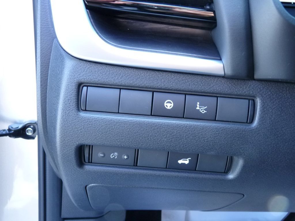 Nissan X - Trail
