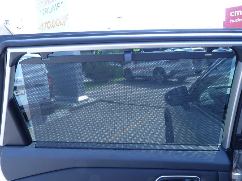 Nissan X - Trail