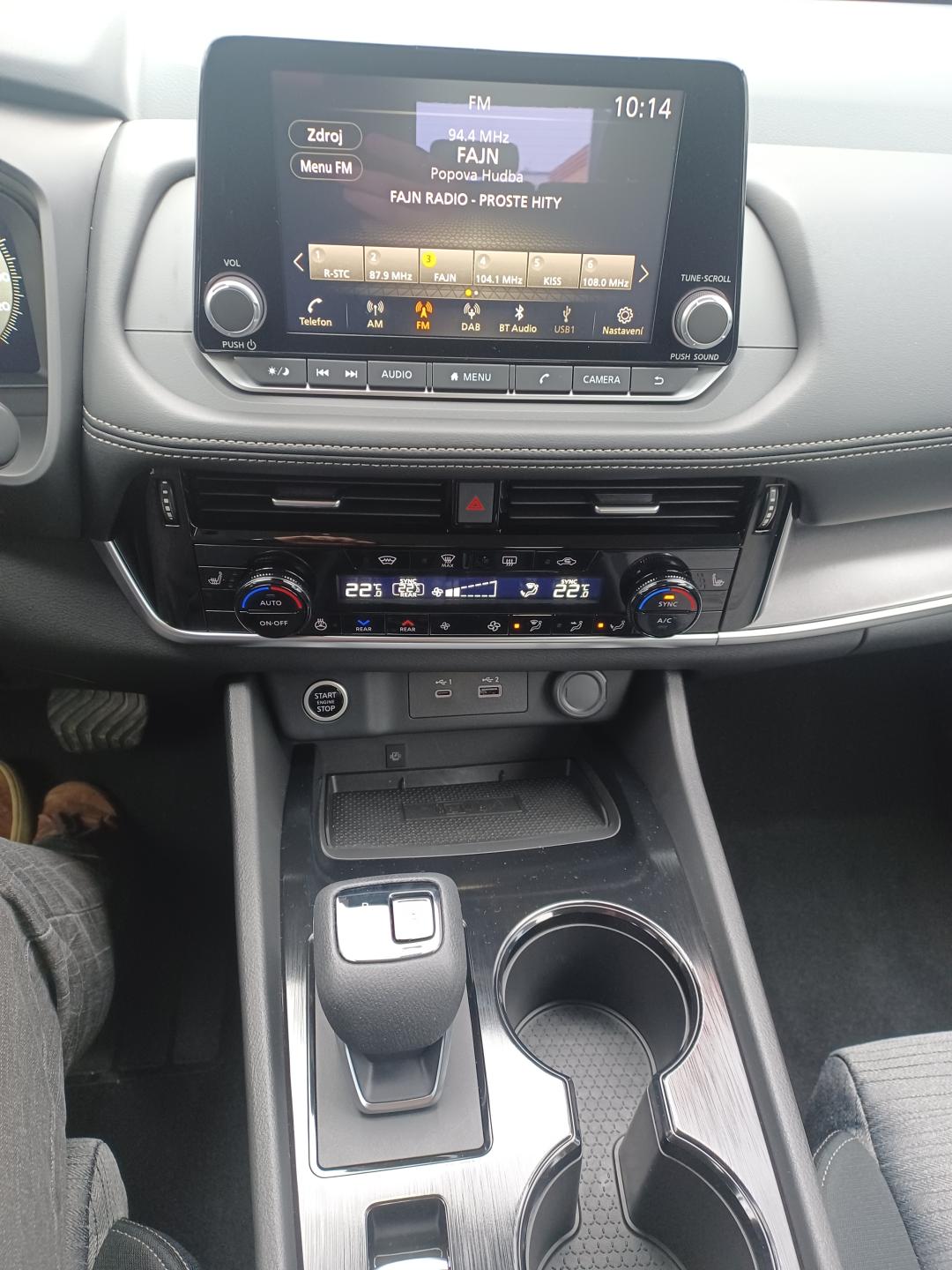 Nissan X - Trail