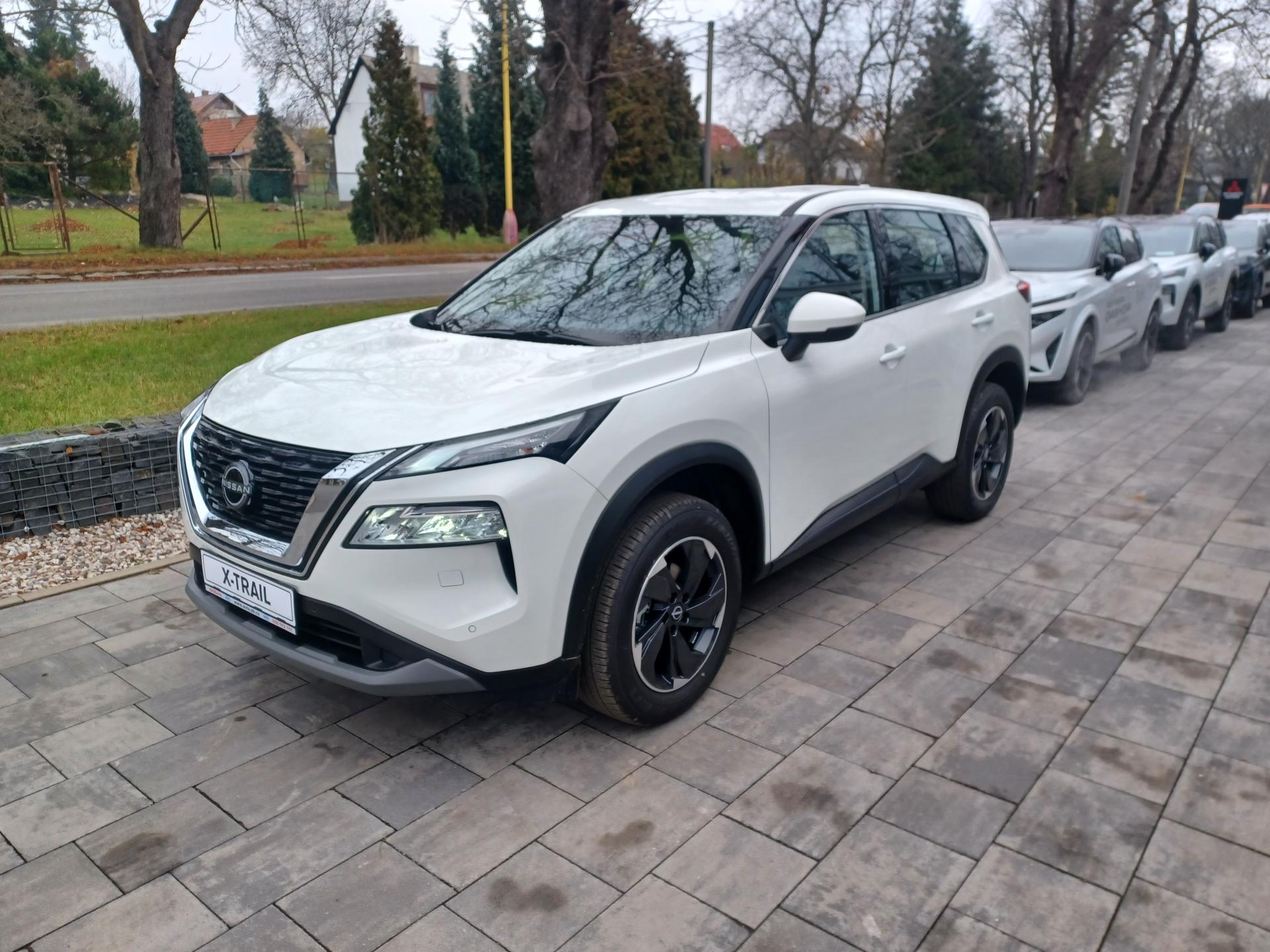 Nissan X - Trail