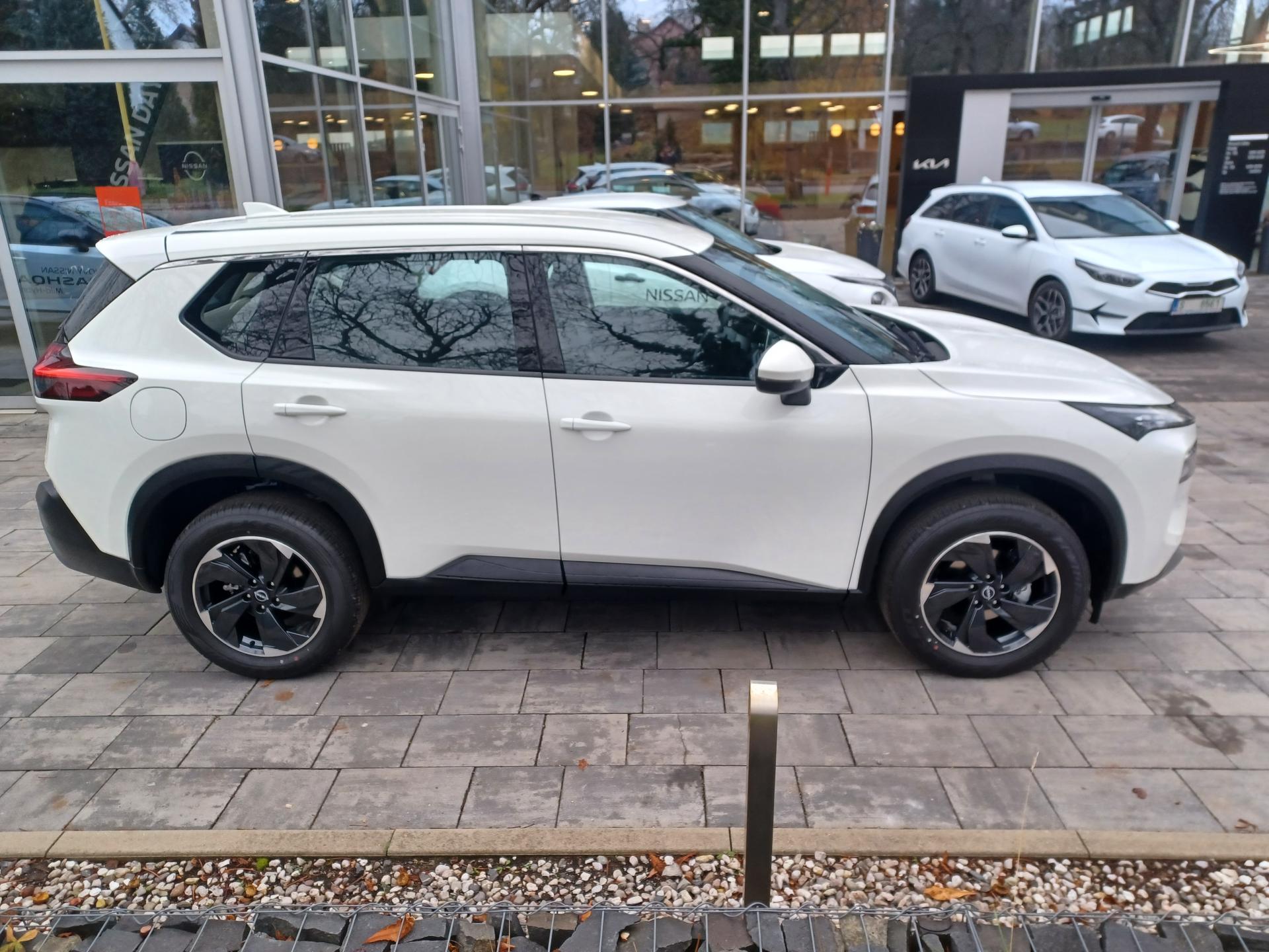 Nissan X - Trail