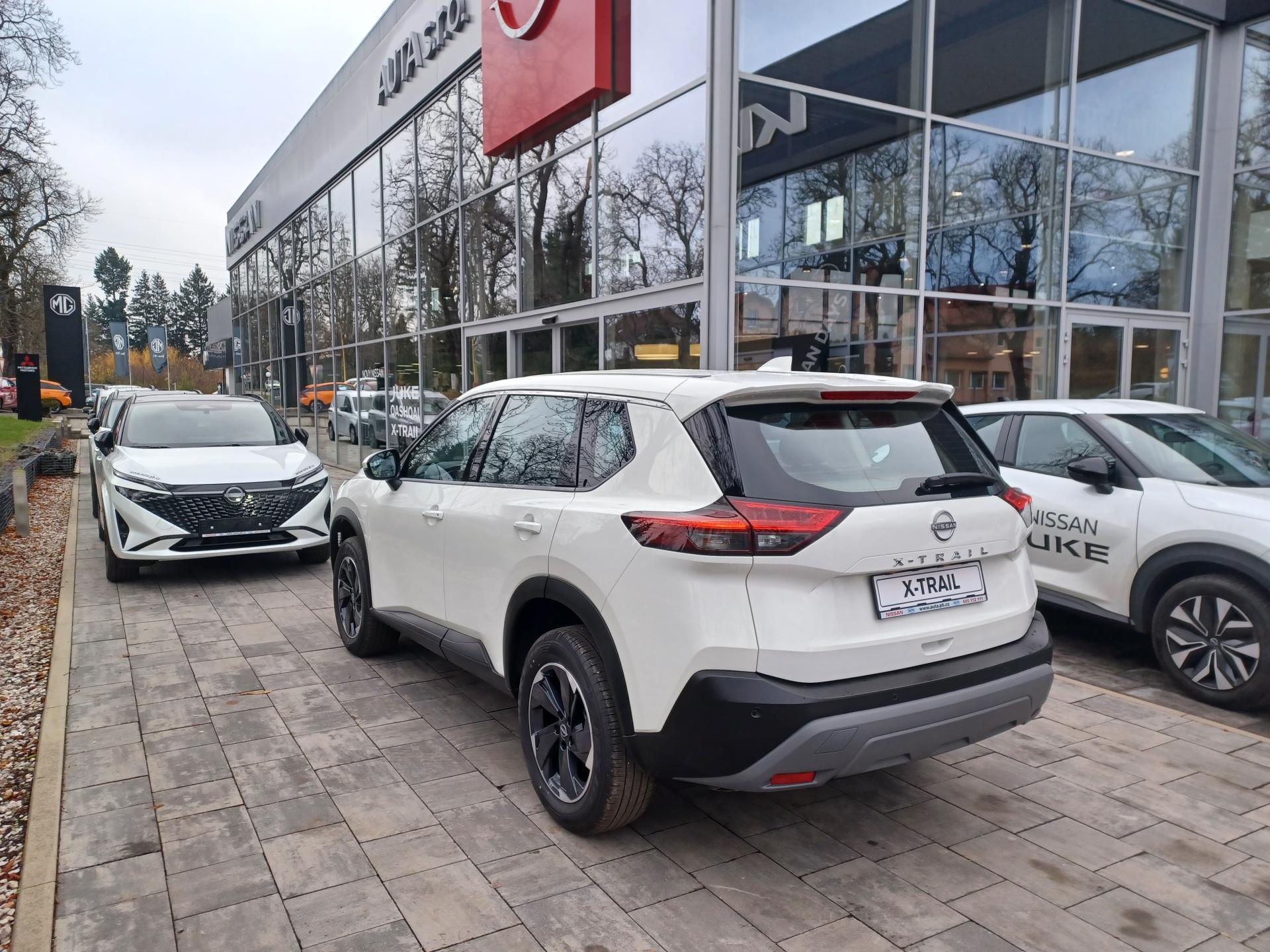 Nissan X - Trail