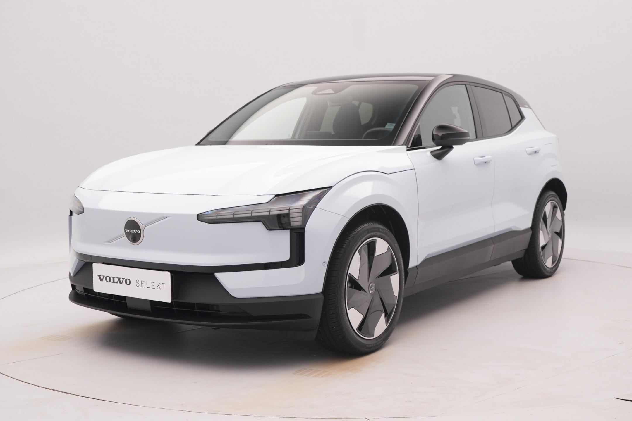 Volvo EX30 EXTENDED ULTRA AUT REZERVACE