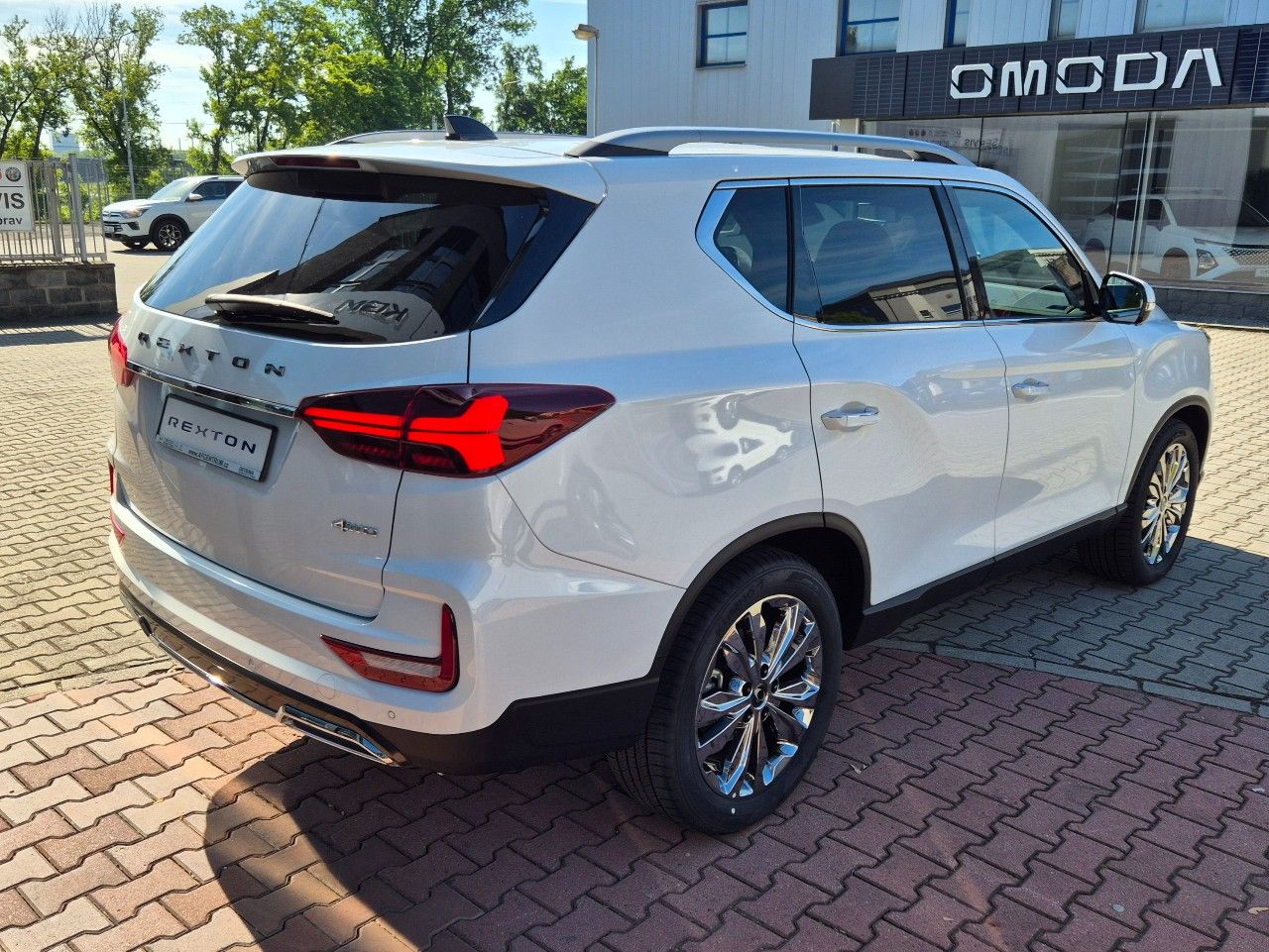 KGM Rexton