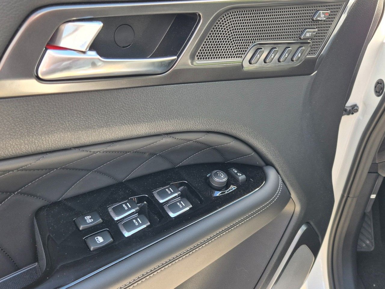 KGM Rexton