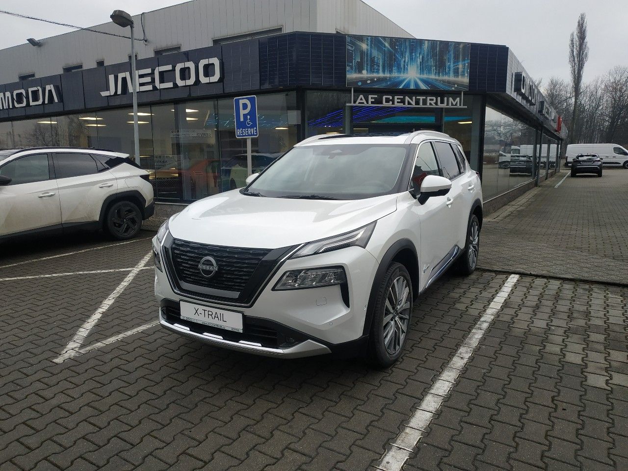 Nissan E-POWER e-4ORCE TEKNA SKLADEM