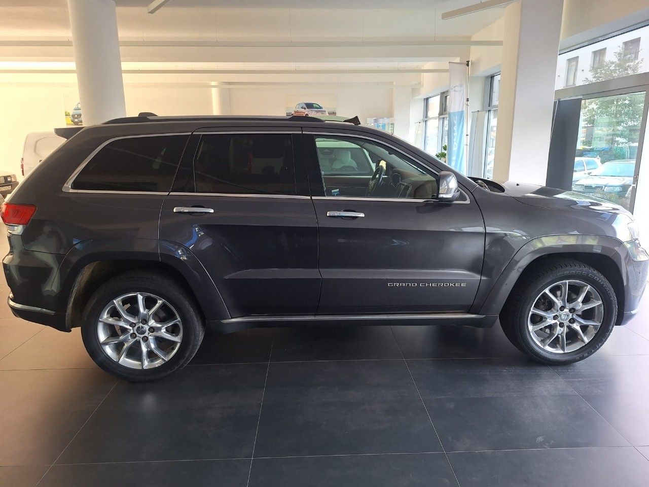 JEEP Grand Cherokee JEEP Grand Cherokee 3,0 V6 SUMMIT