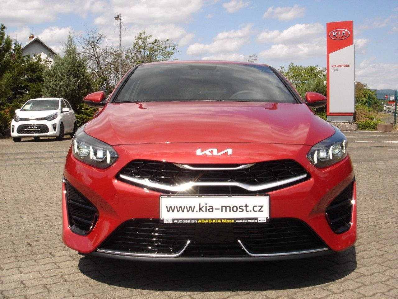 KIA Proceed