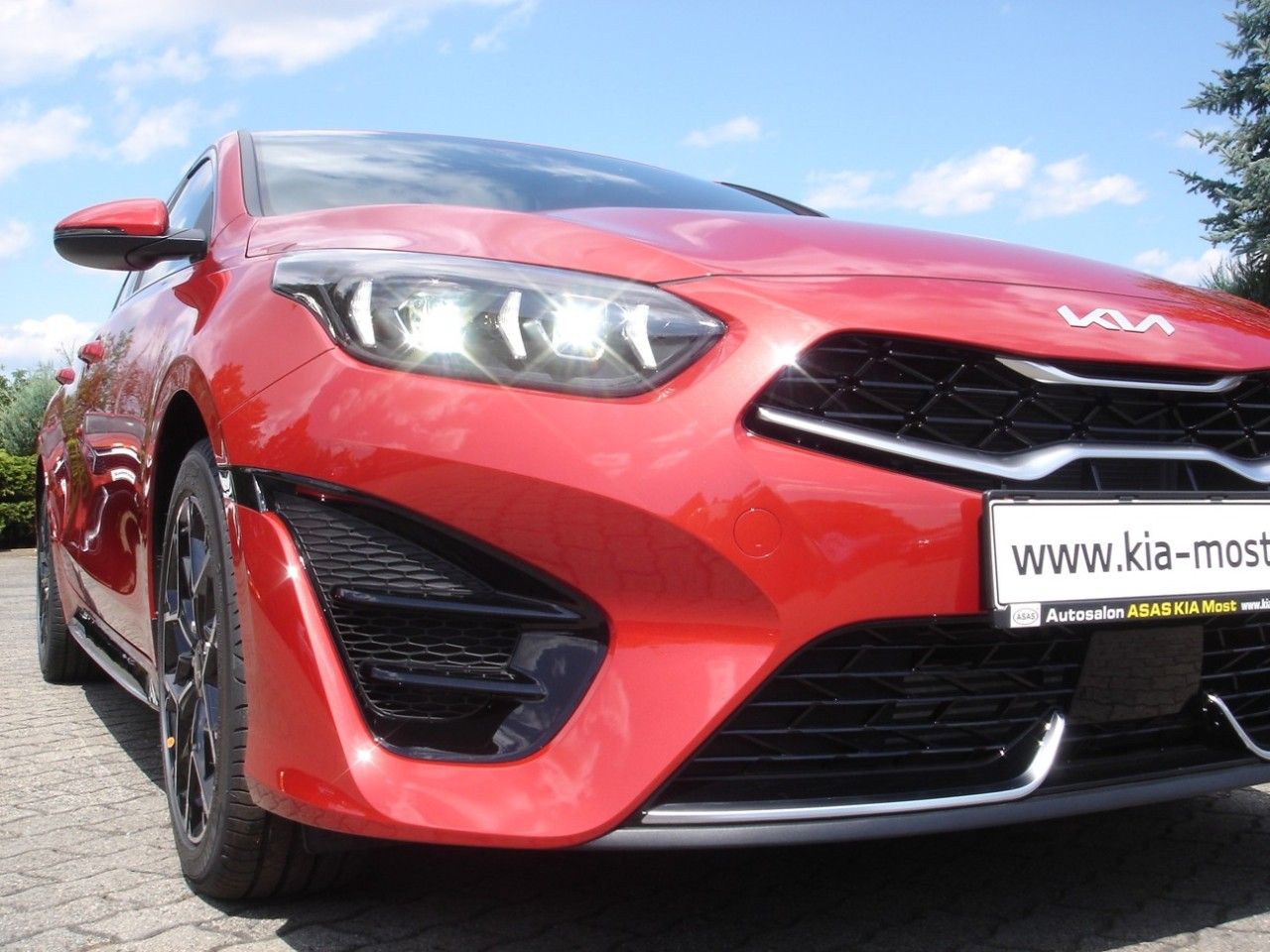 KIA Proceed