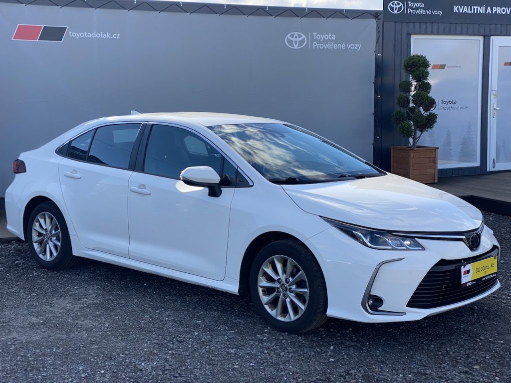 Toyota Corolla 1.6i, ČR-1m, Comfort, tažné