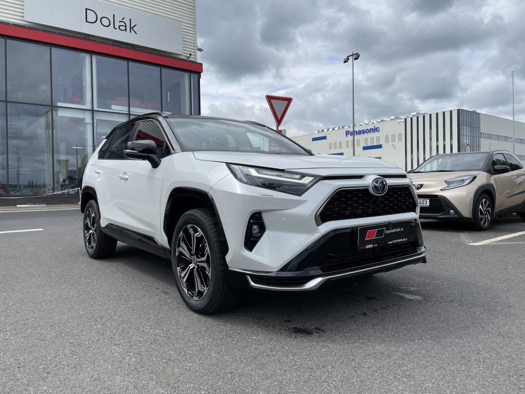 Toyota RAV4 2.5 Plug-in Hybrid Selection