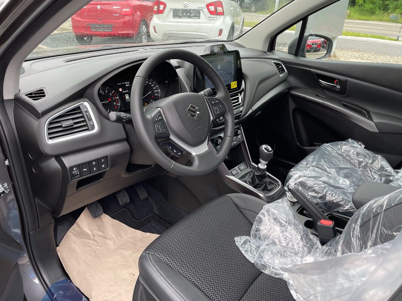 Suzuki S-Cross