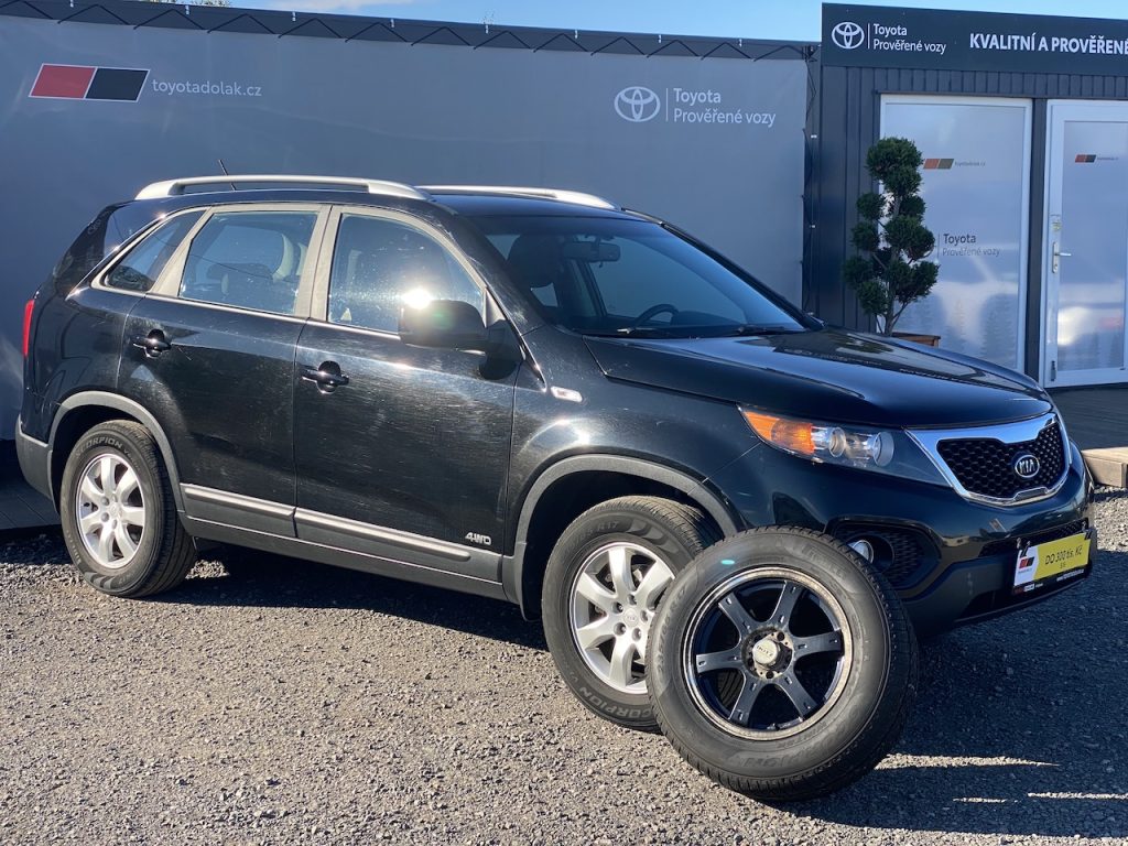 KIA Sorento 2.2CRDi, ČR, 2x kola, tažné