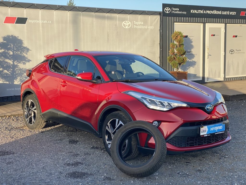 Toyota C-HR 1.8HSD, ČR, Style, záruka