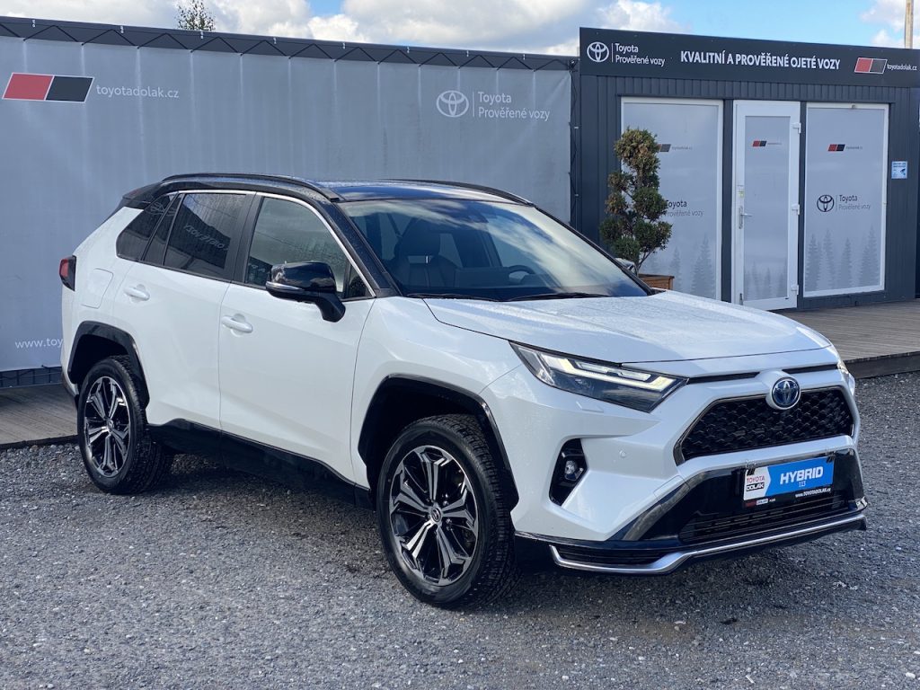 Toyota RAV4 2.5Plug-in, ČR, Executive, 4x4